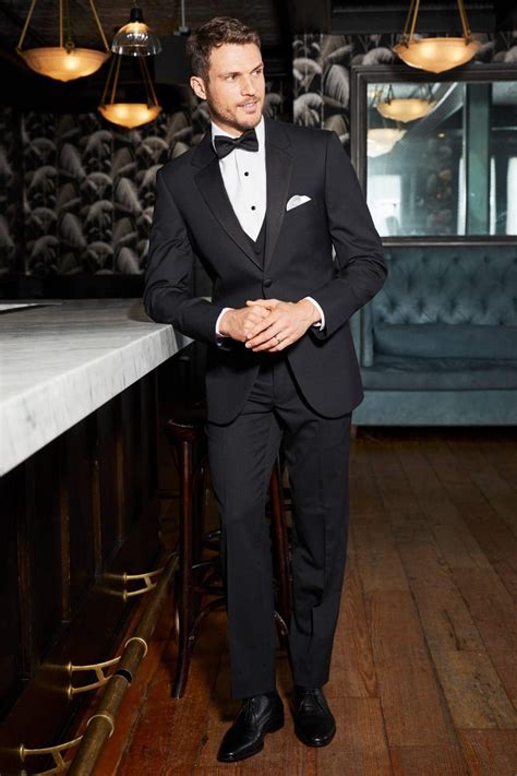 las vegas tuxedo rental|Tuxedo Rental Las Vegas